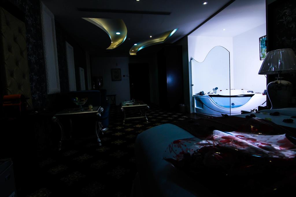 Rest Night Serviced Apartments- Alhamra Riyadh Exterior photo The interior of the restaurant